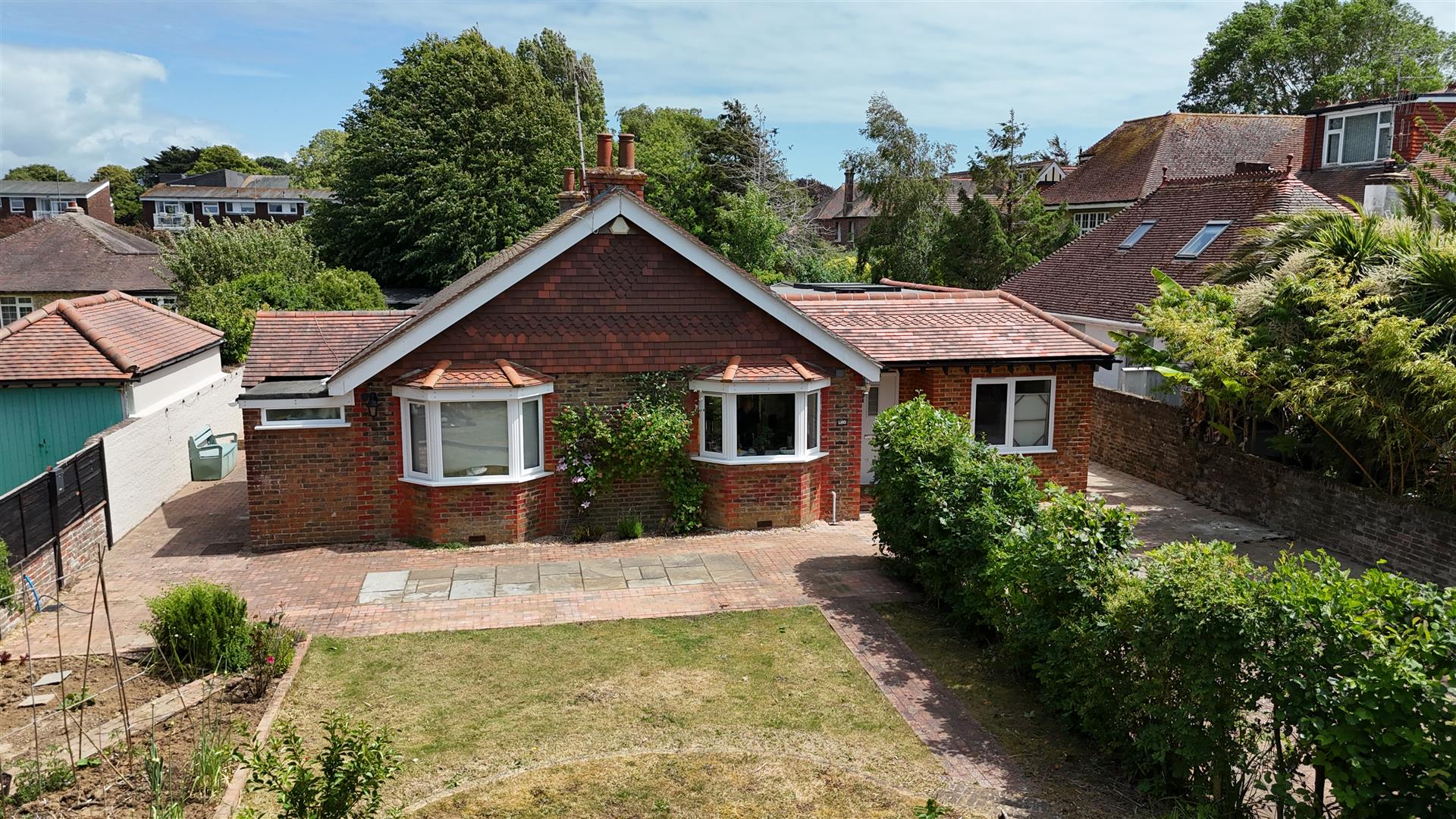 4 bedroom Bungalow - Detached